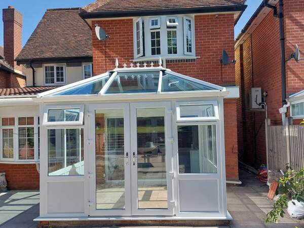 Conservatory glass extension