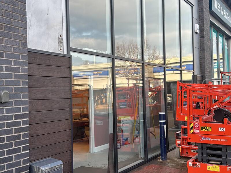 Curtain wall cladding detail