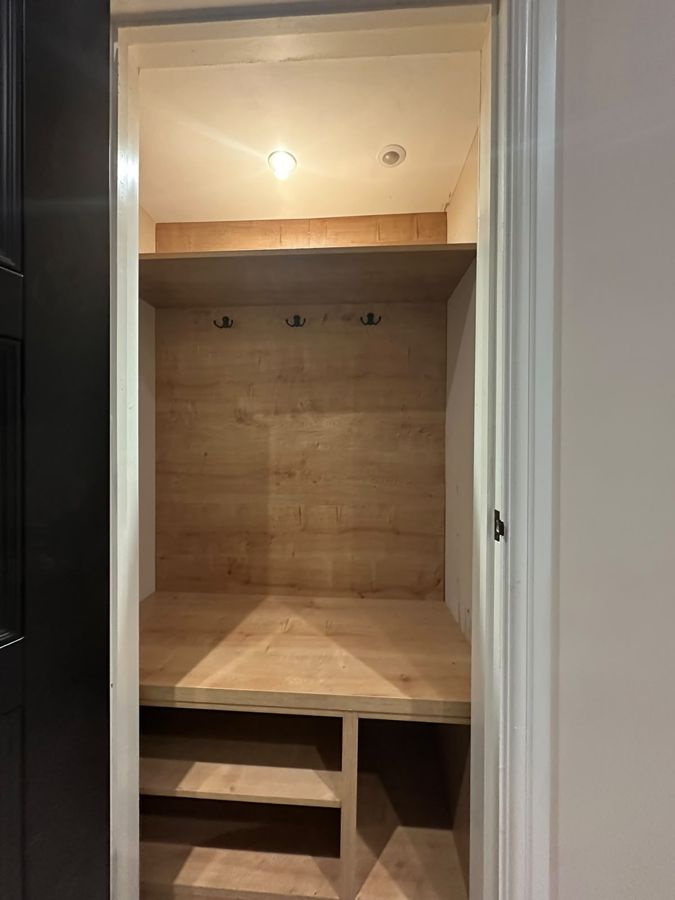 Fitted wardrobe installation