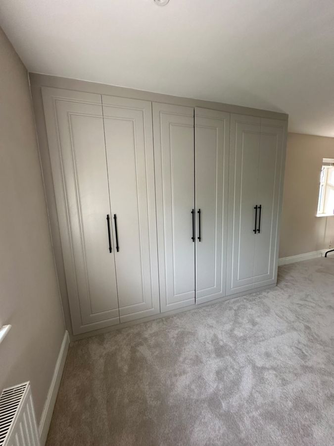 Fitted wardrobe installation