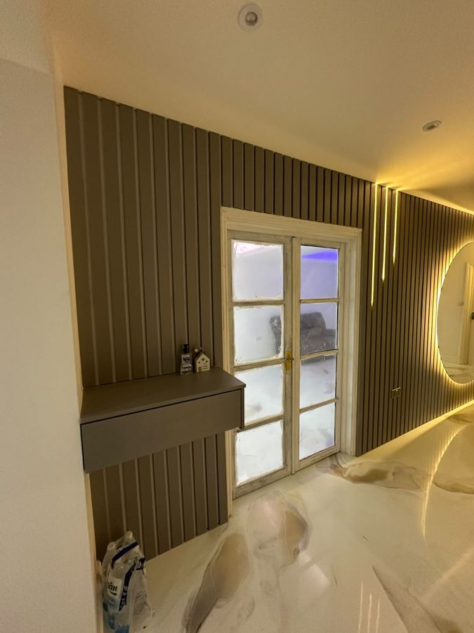 Sliding-door wardrobe