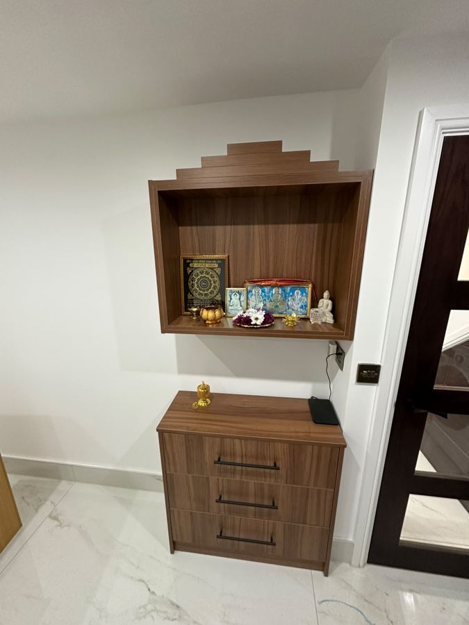 Made-to-measure wardrobe