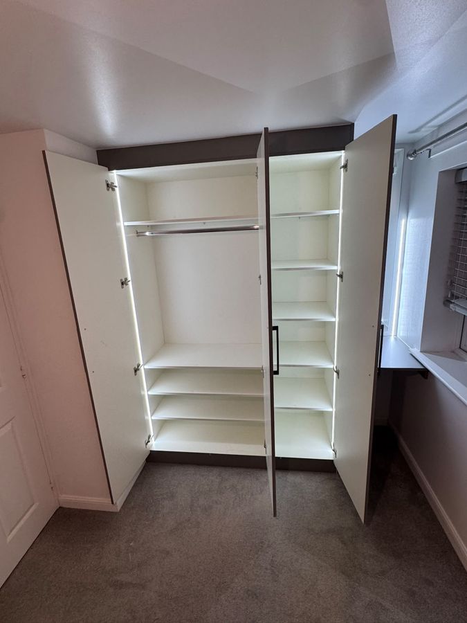 Fitted wardrobe installation