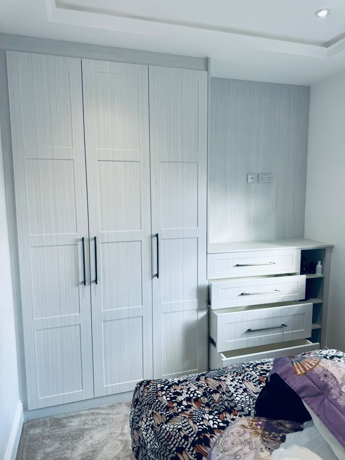 Dressing room joinery